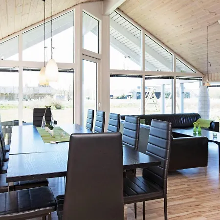 Holiday home Four-bedroom Holiday In Idestrup 3 Boto By