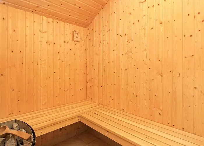 12 Person In Idestrup-by Traum Feriehus *
