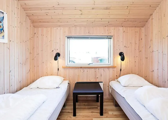 12 Person In Idestrup-by Traum * Bøtø By